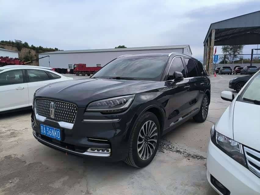 Lincoln Aviator