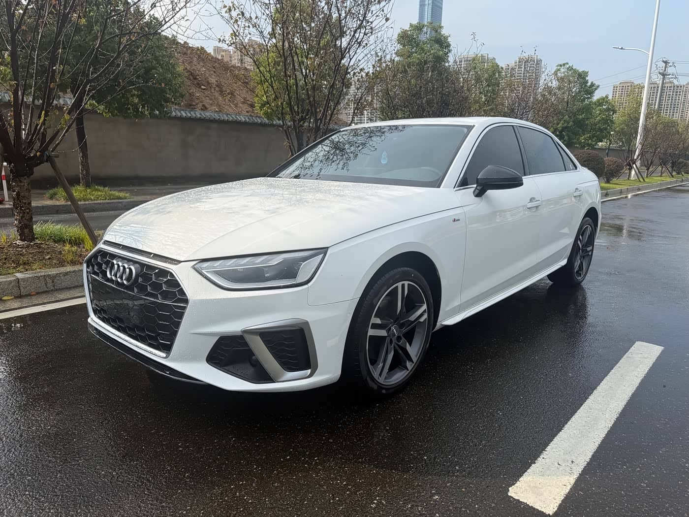 Audi A4L