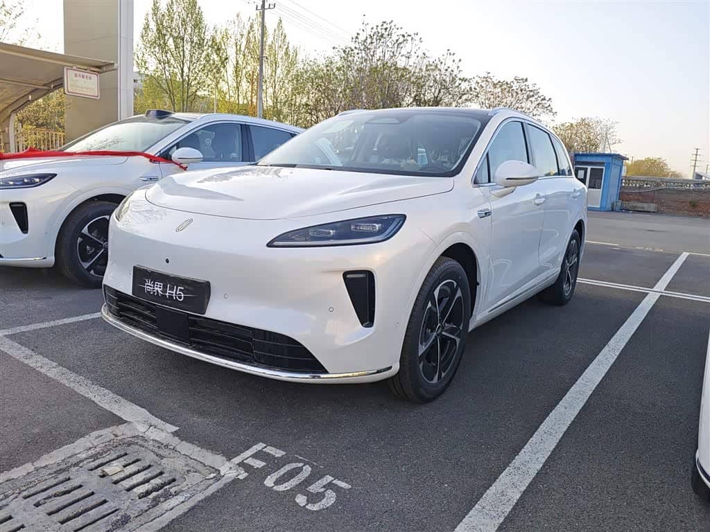 Shangjie SUV