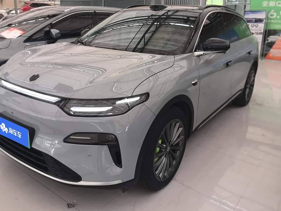 Leapmotor C11