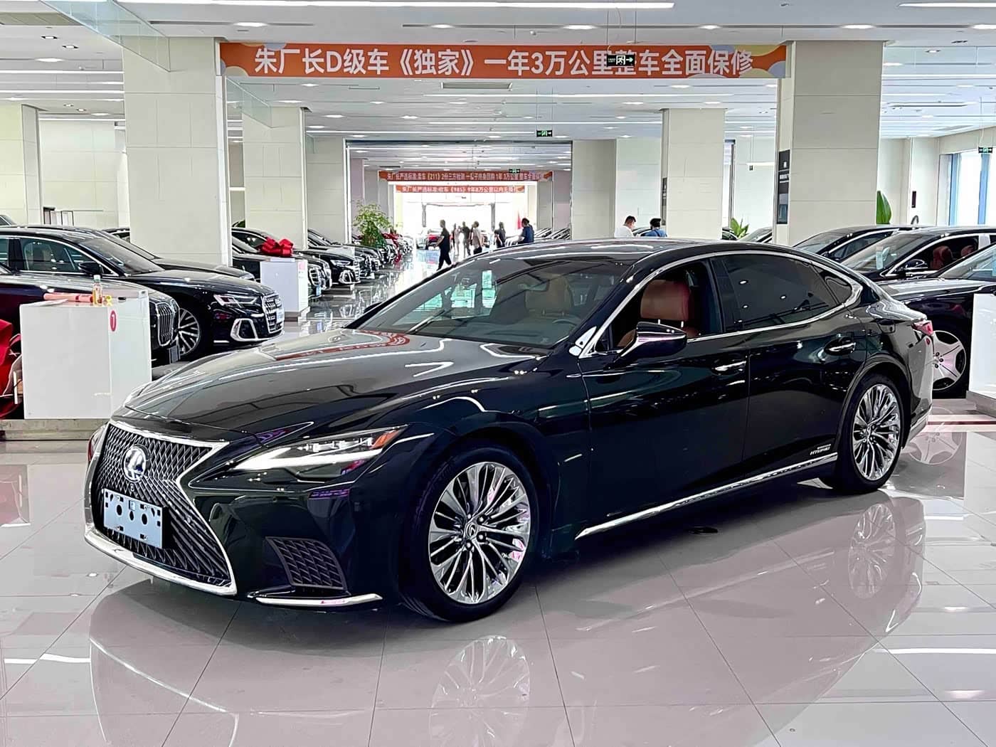 Lexus LS