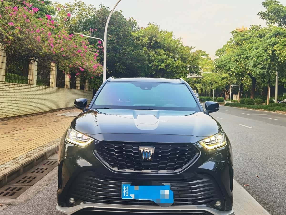 Toyota Crown Kluger