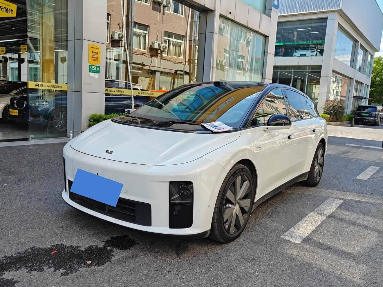 Li Auto i6