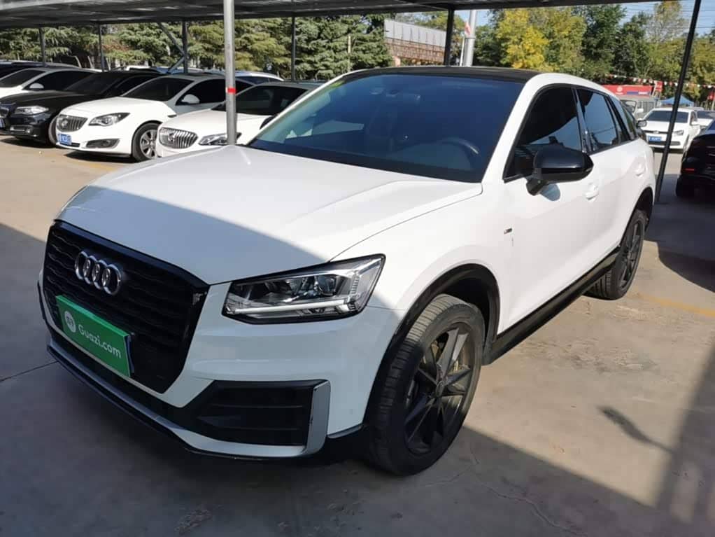 Audi Q2L