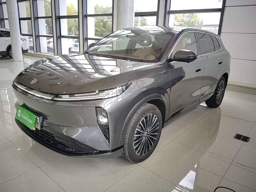 Dongfeng Aeolus L8