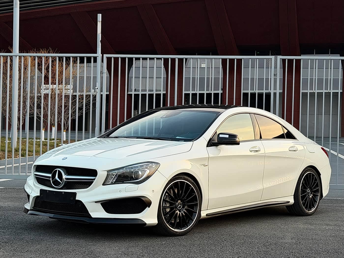 Mercedes-Benz CLA AMG