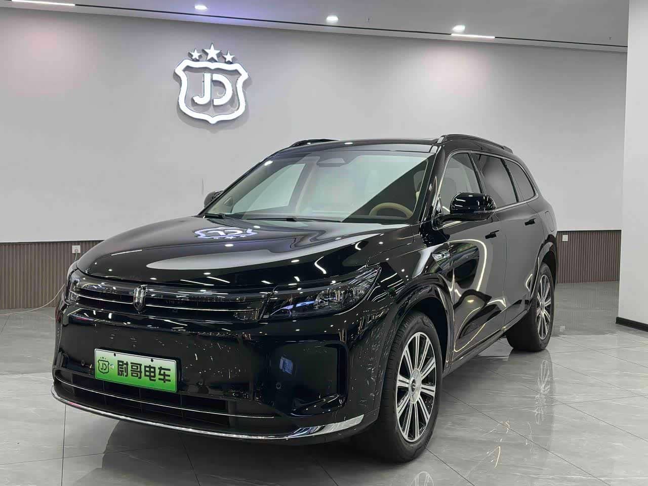 AITO Wenjie AITO M7