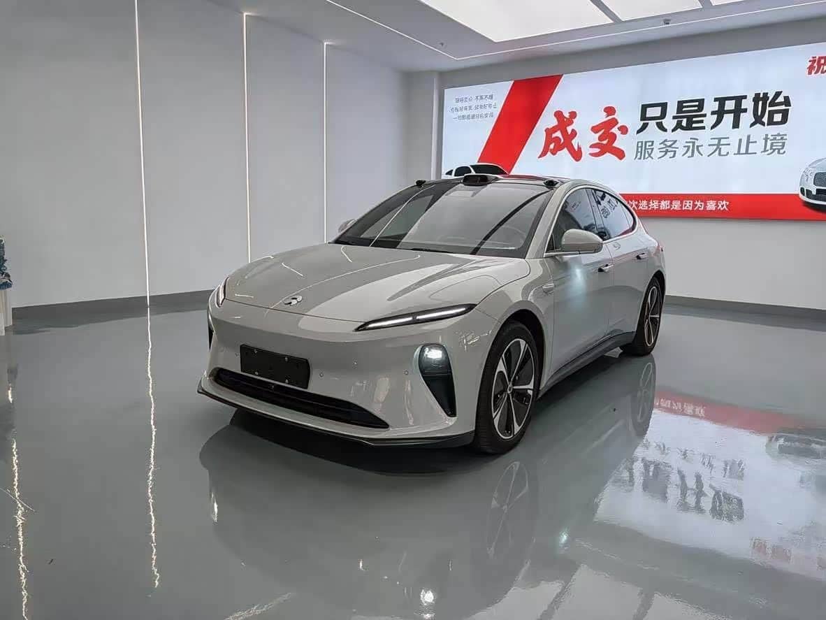 NIO ET5T