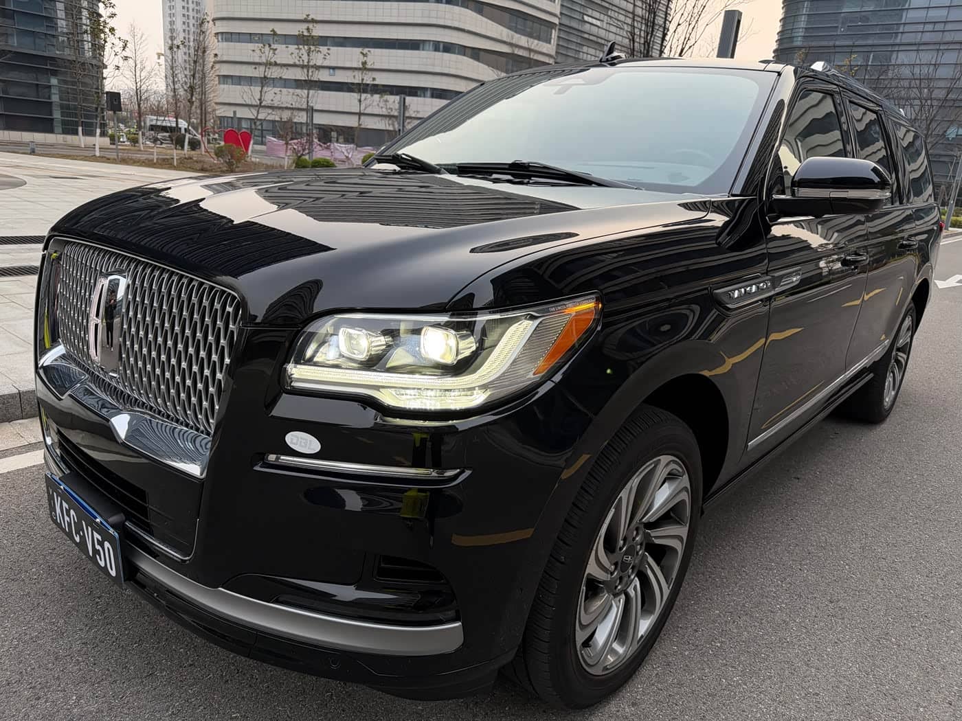 Lincoln Navigator
