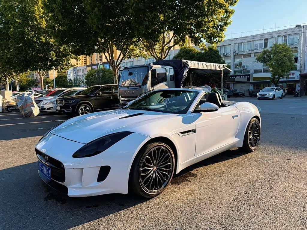 Jaguar F-TYPE