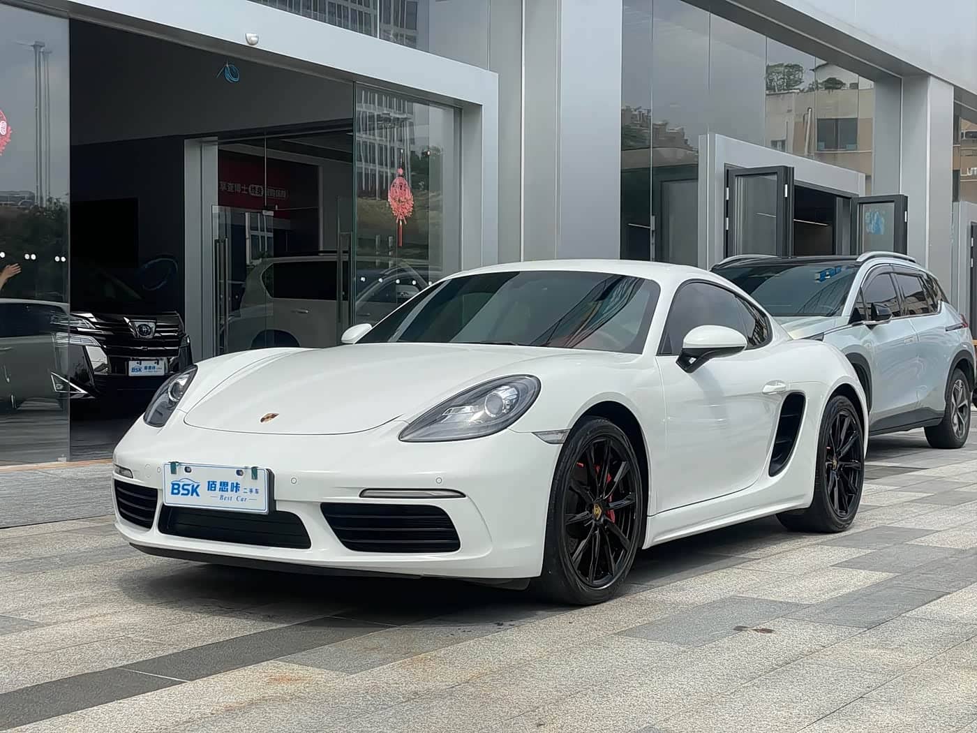 Porsche 718