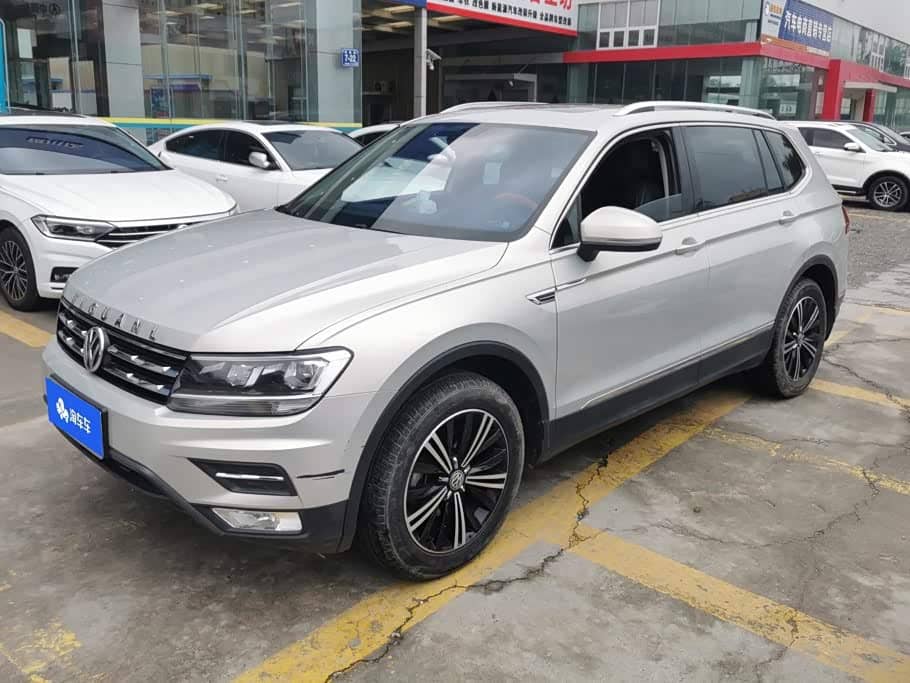 Volkswagen Tiguan L