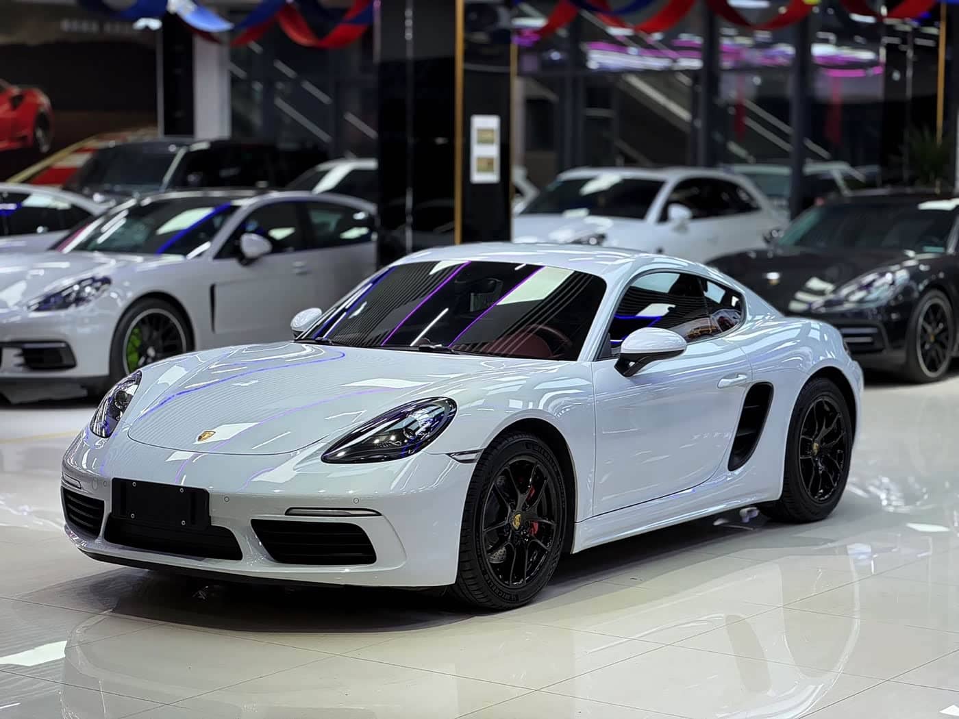 Porsche 718