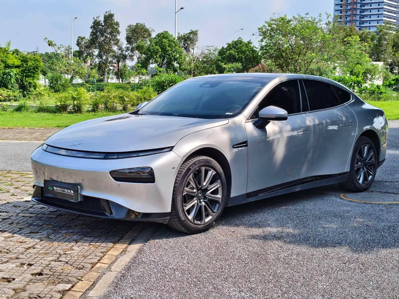 XPeng P7