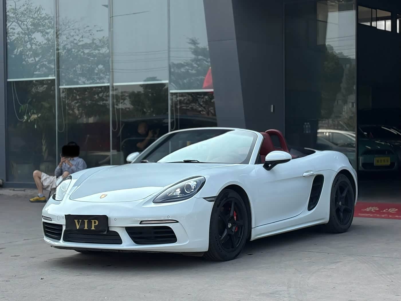 Porsche 718