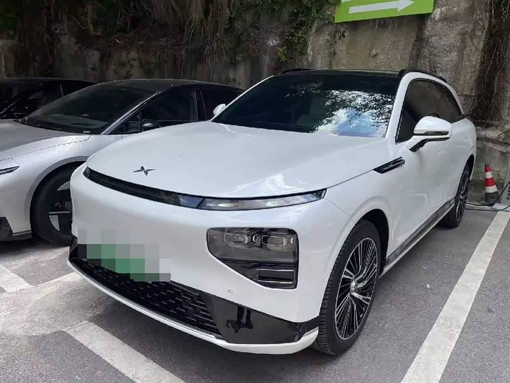 XPeng G9