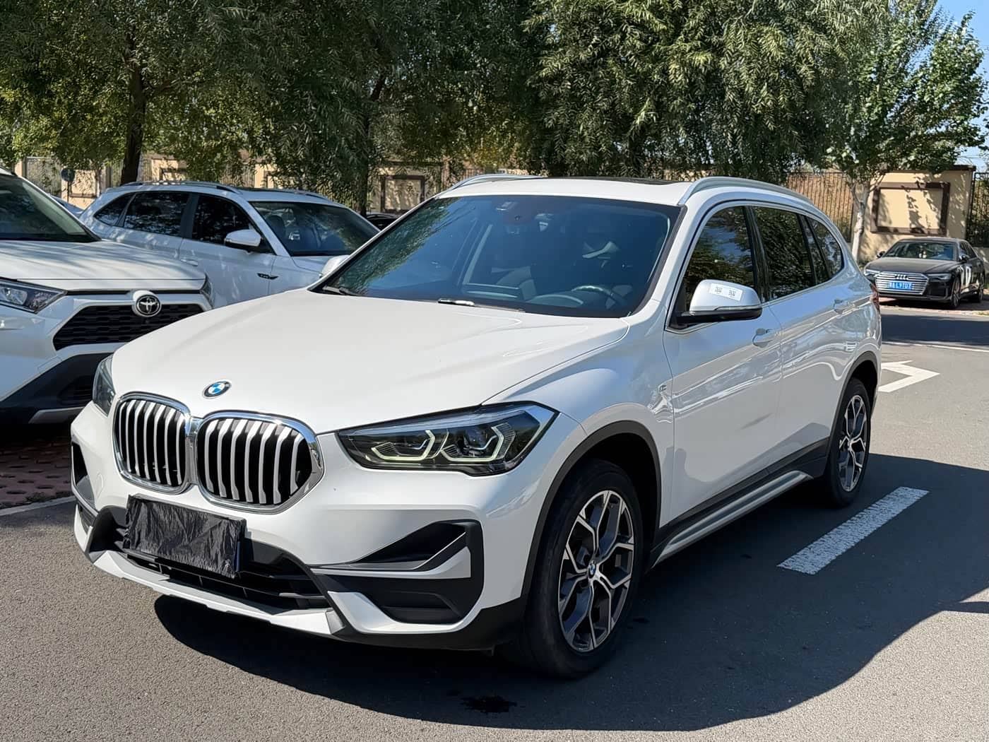 BMW X1
