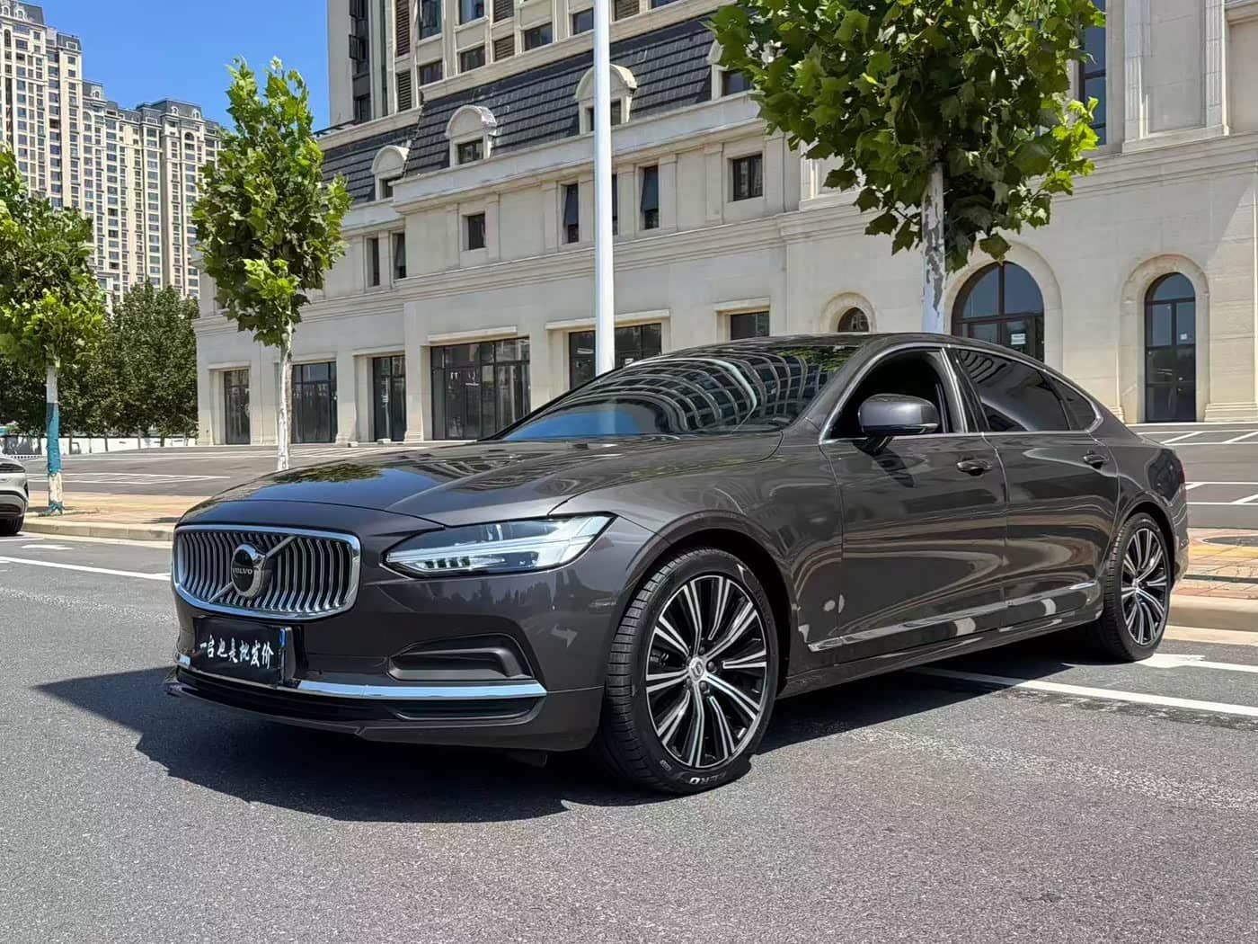 Volvo S90