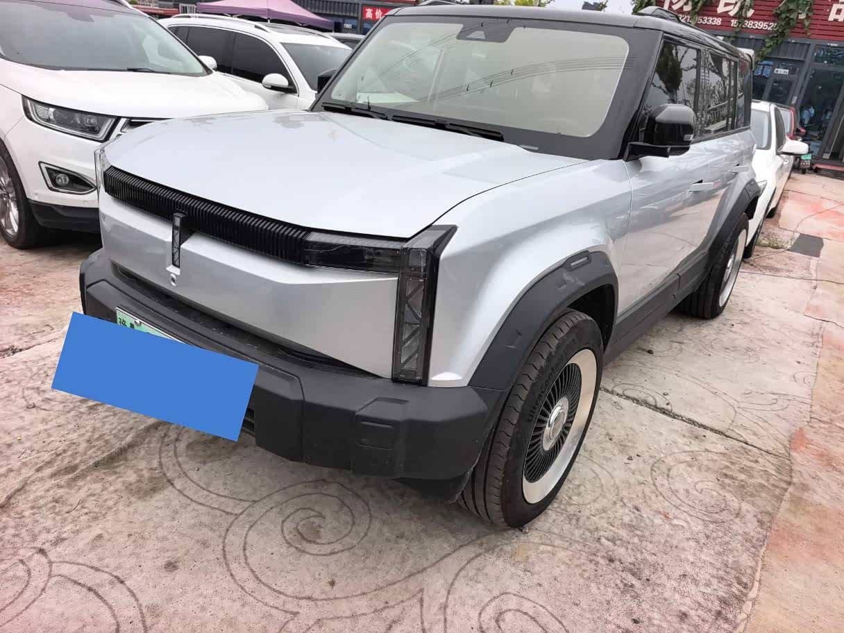 iCAR 03