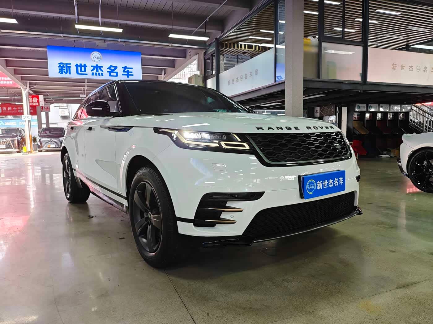 Land Rover Range Rover Velar