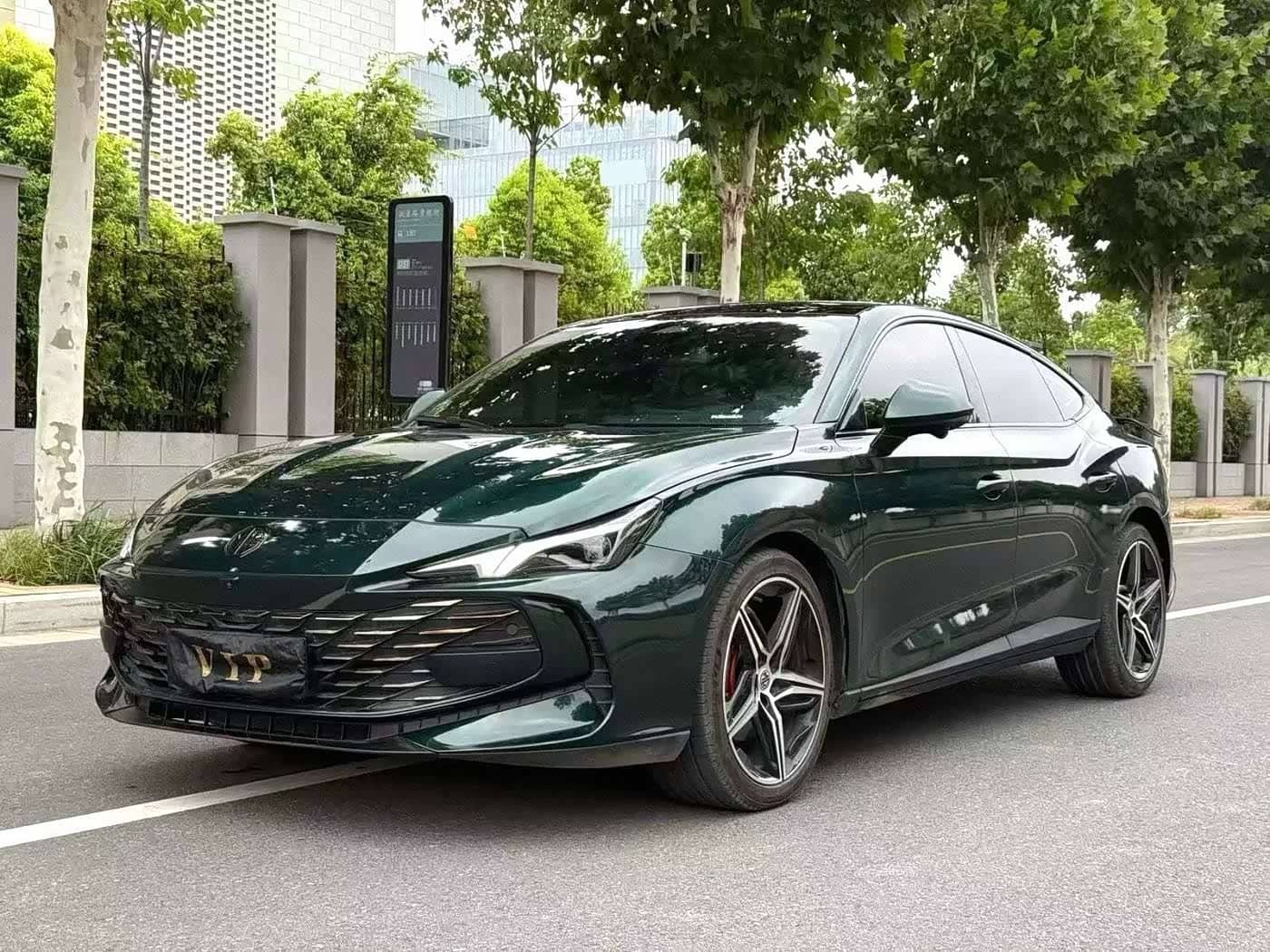 MG MG7
