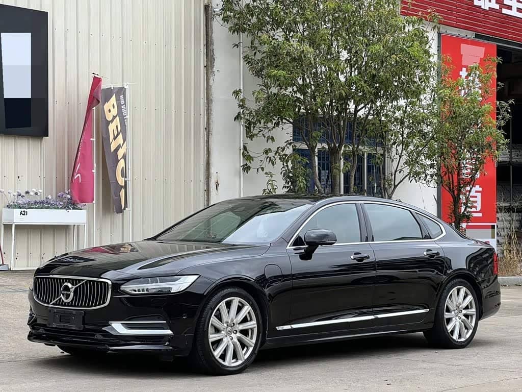Volvo S90 Plug-in Hybrid