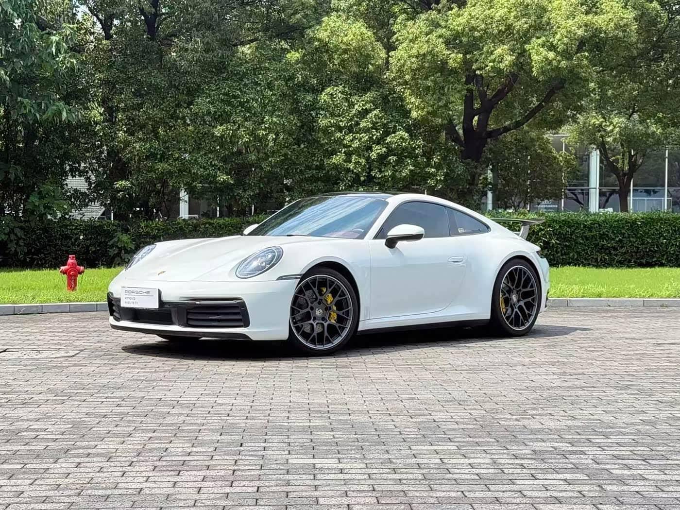 Porsche 911