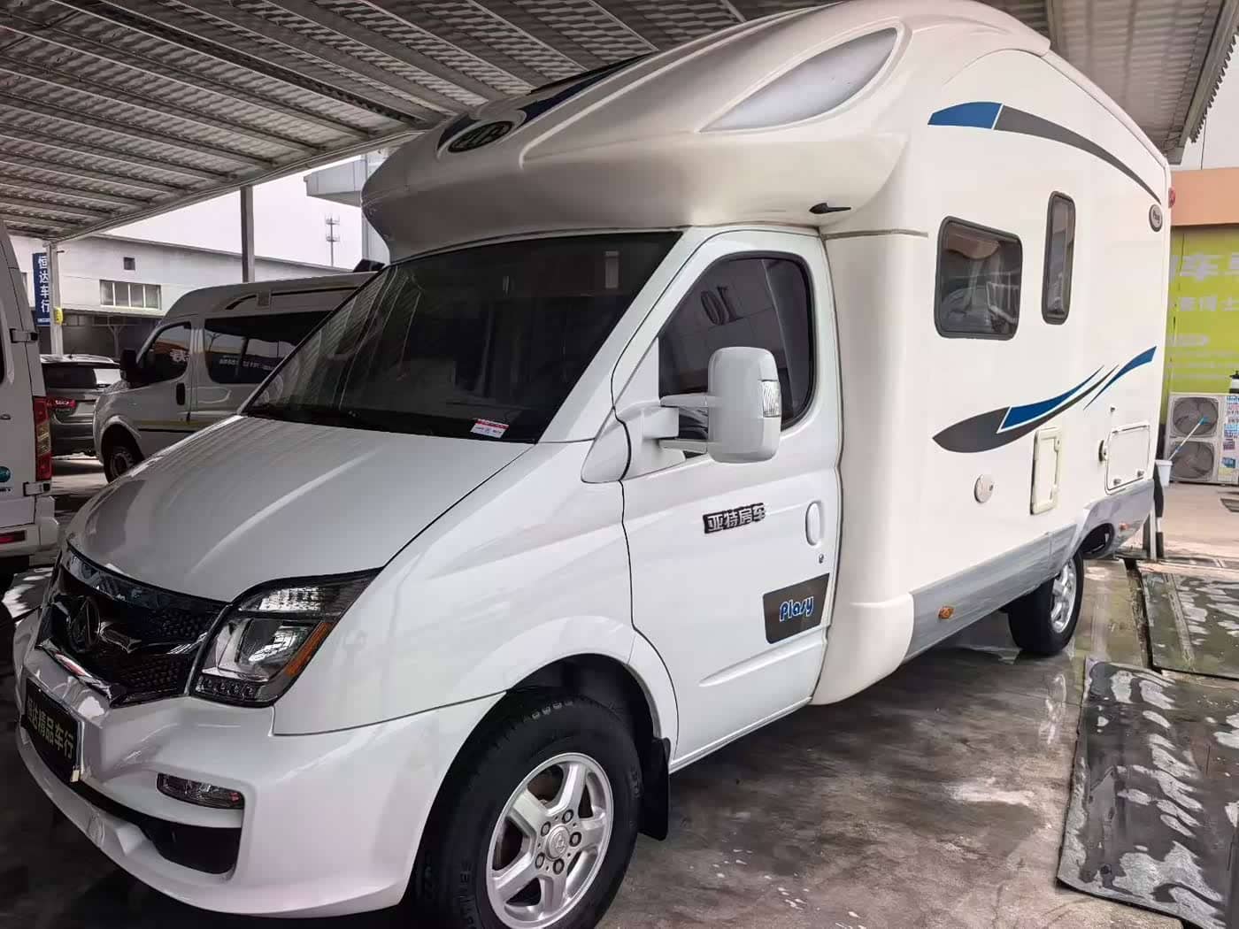SAIC Maxus Xintu V80