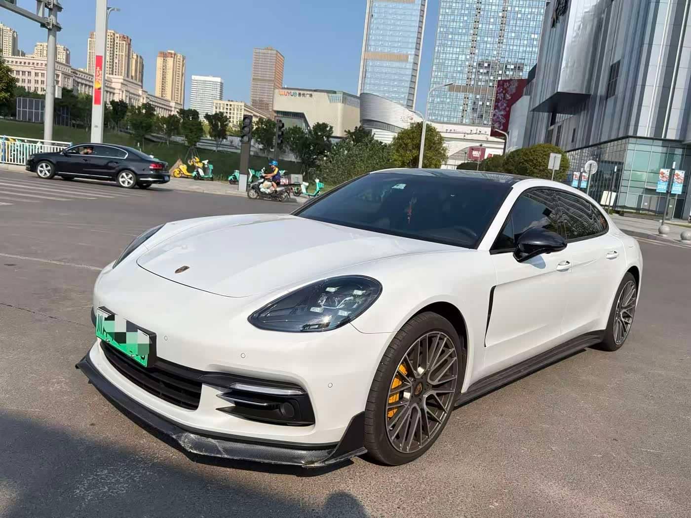 Porsche Panamera New Energy