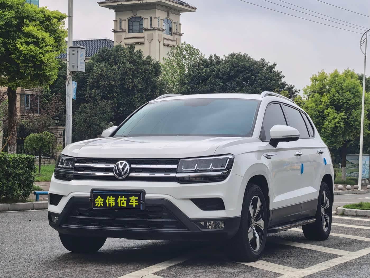 Volkswagen Tharu