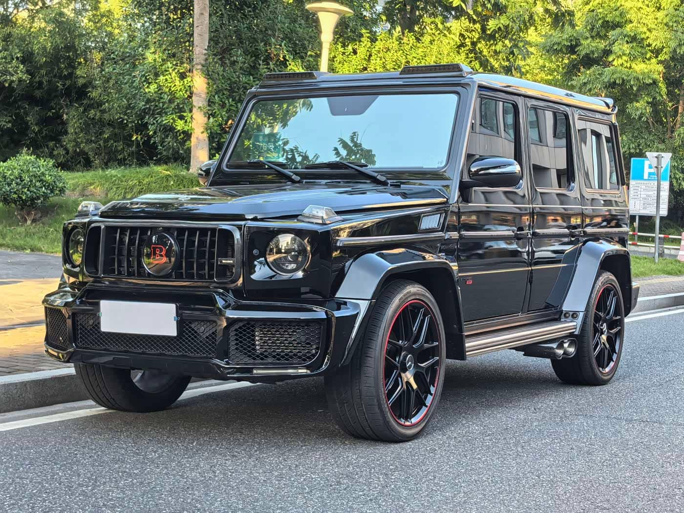Mercedes-Benz G-Class