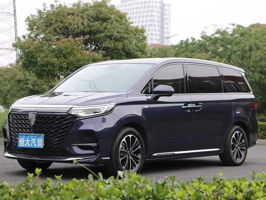 Roewe iMAX8
