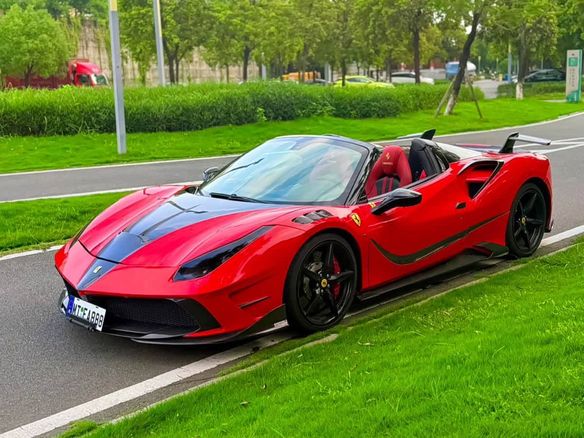 Ferrari 488