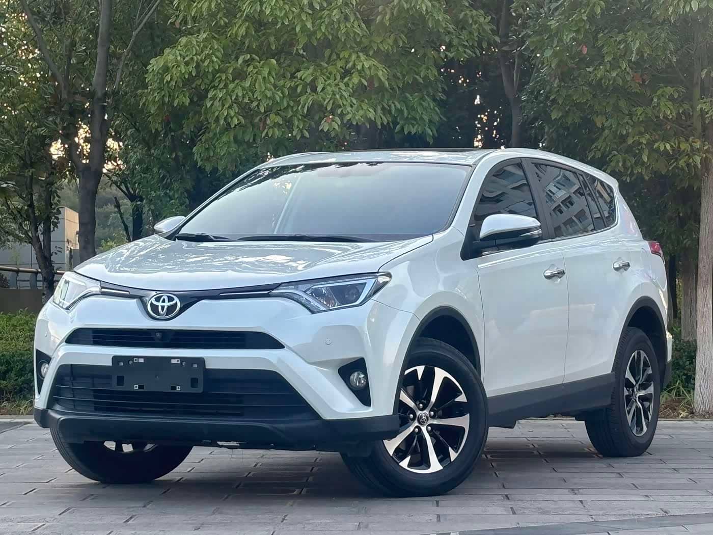Toyota RAV4 Rongfang