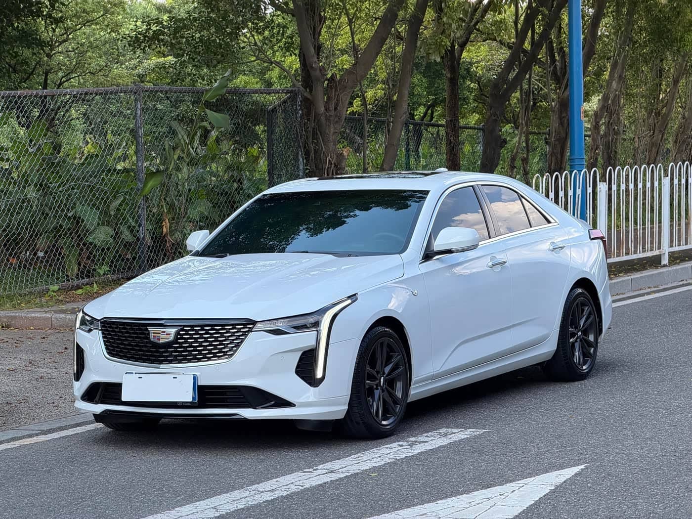 Cadillac CT4
