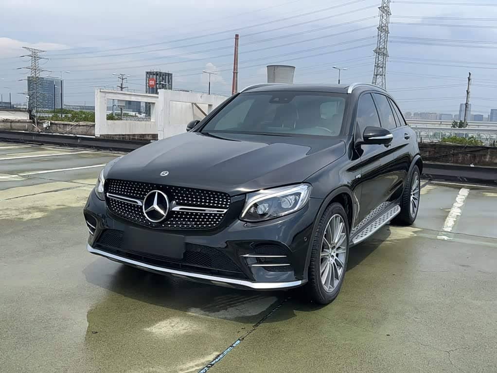 Mercedes-Benz GLC AMG