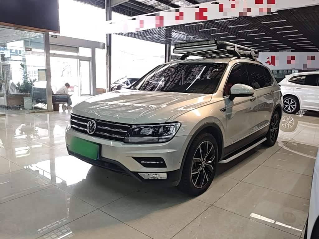 Volkswagen Tiguan L