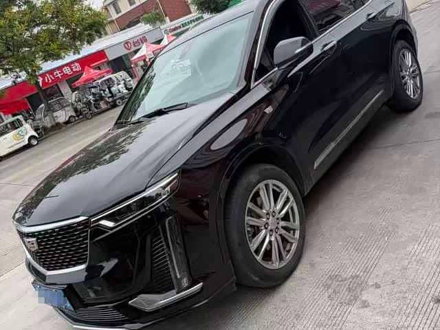 Cadillac XT6