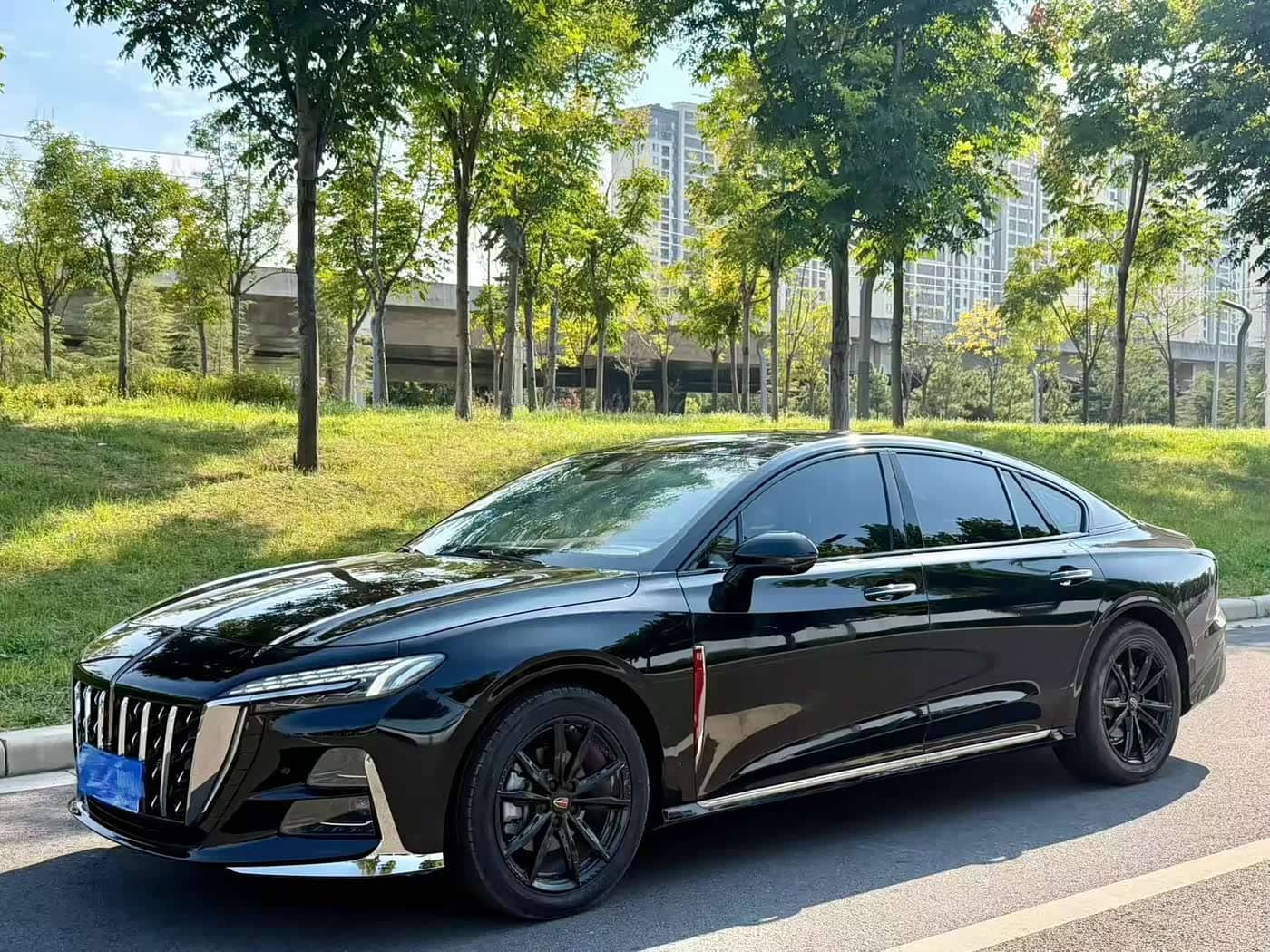 Hongqi H6