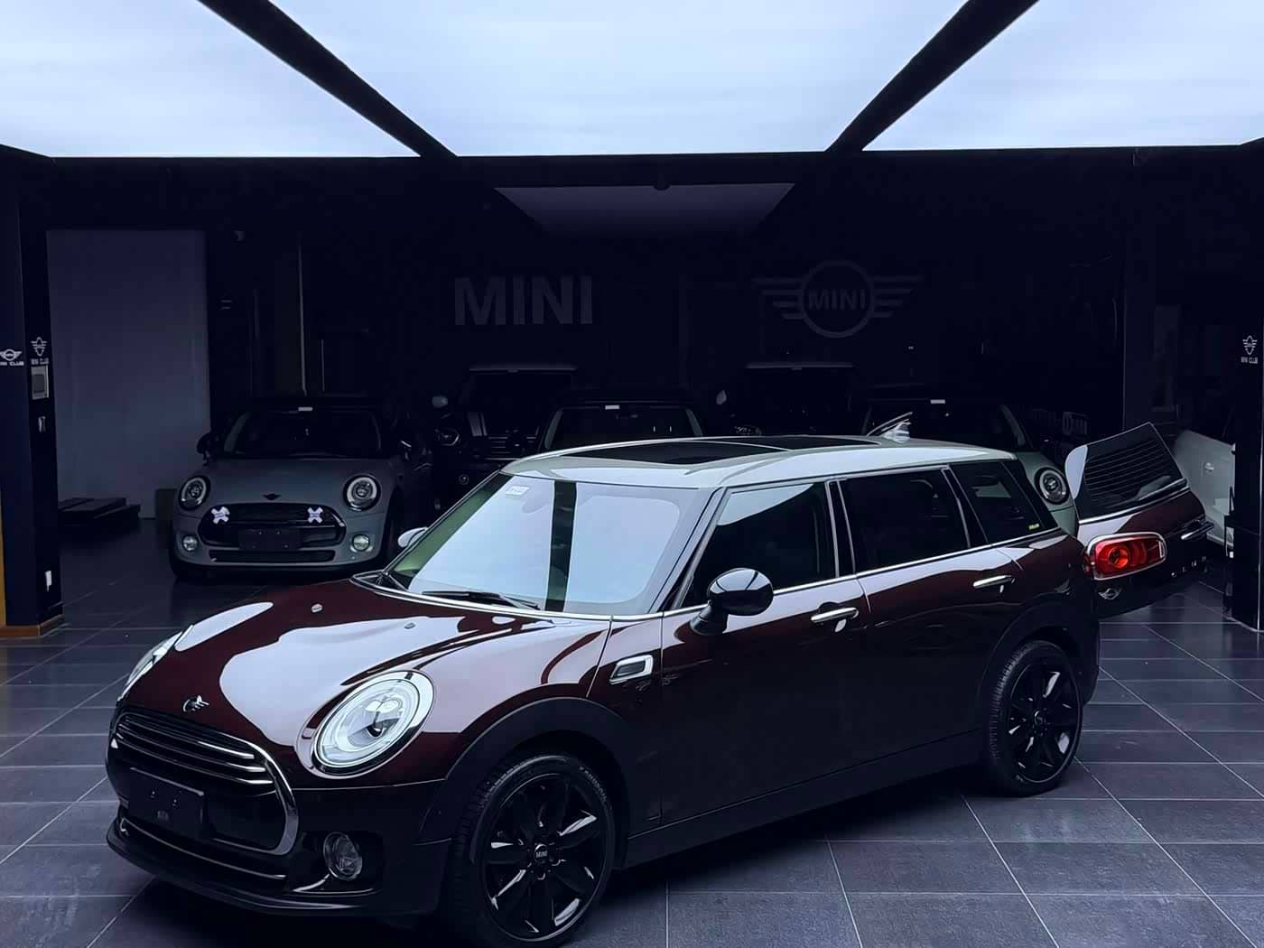 MINI CLUBMAN