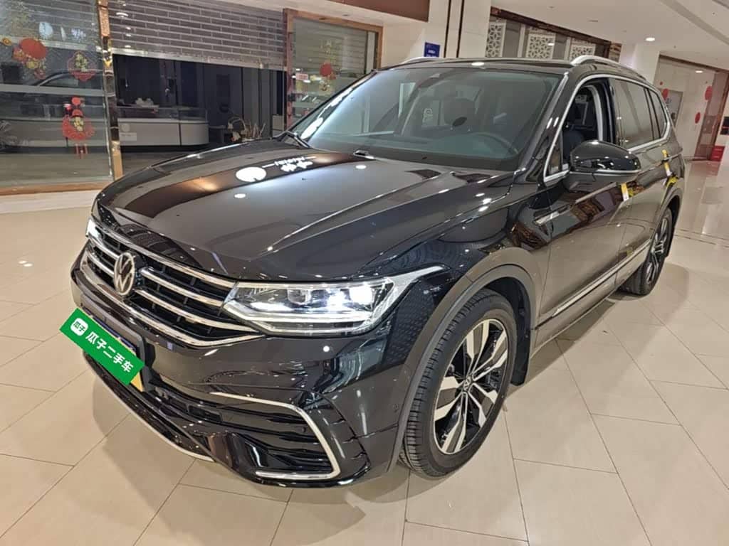 Volkswagen Tiguan L