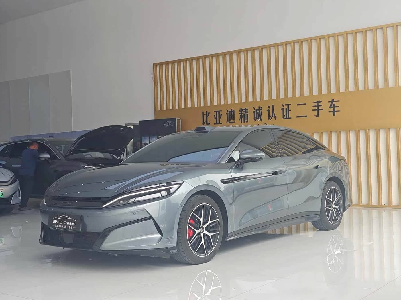 BYD Han L