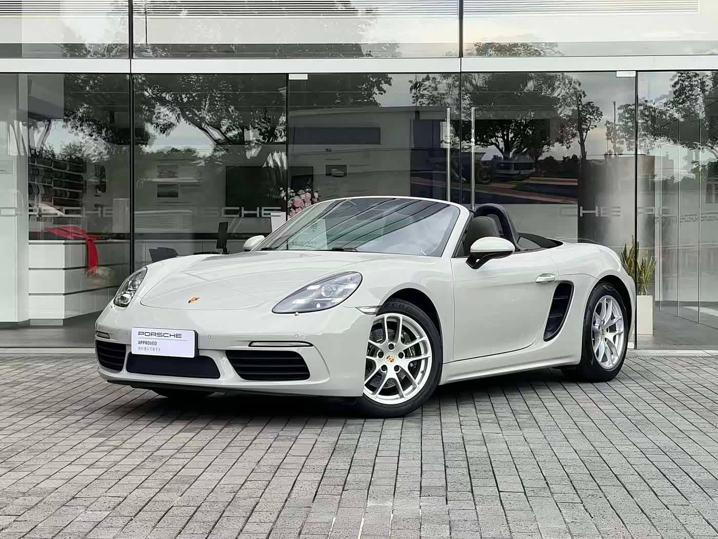 Porsche 718