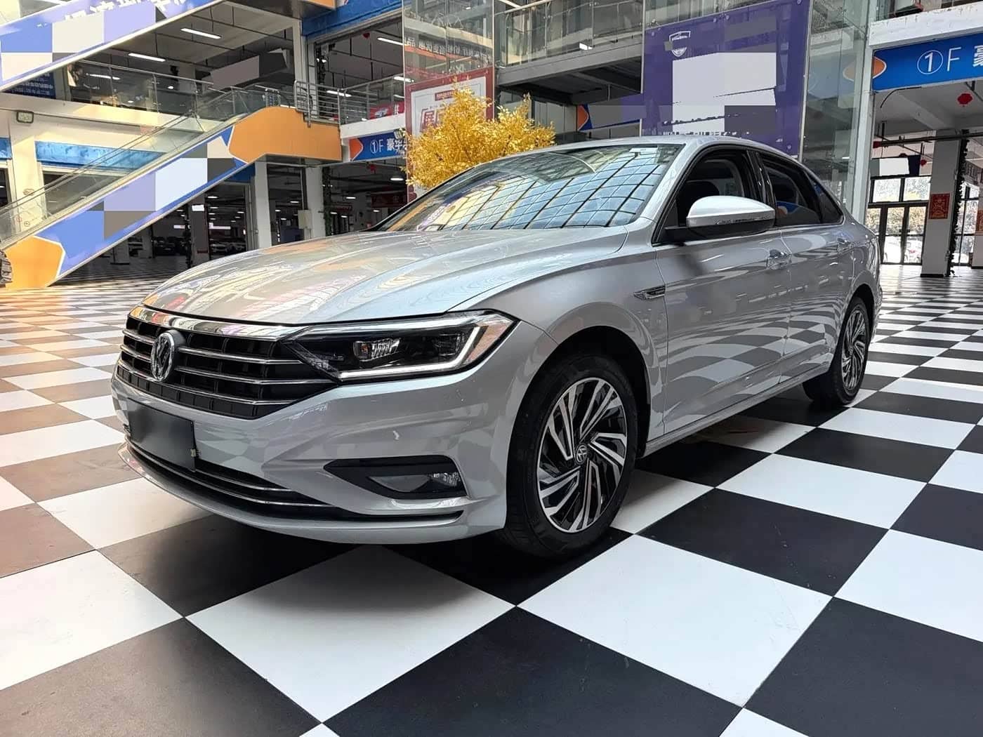 Volkswagen Sagitar
