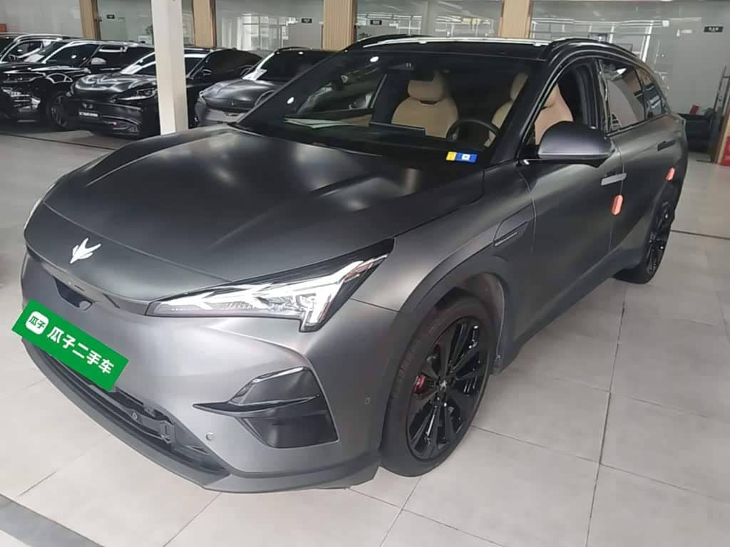 ARCFOX Alpha T5