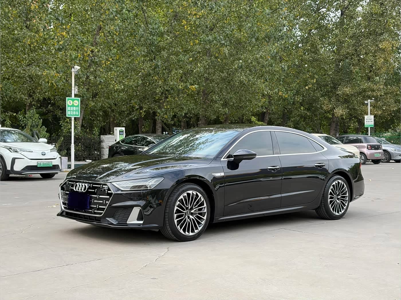 Audi A7L