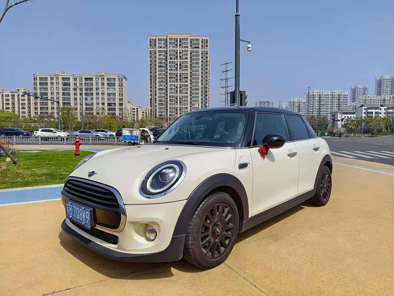 MINI MINI