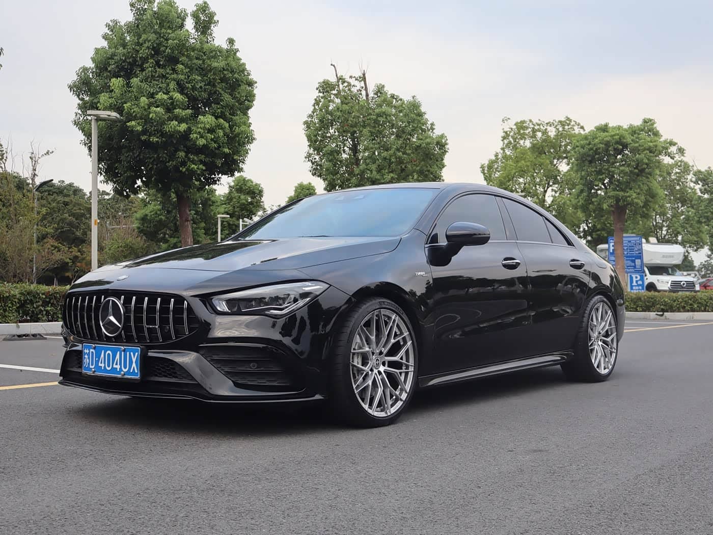 Mercedes-Benz CLA AMG