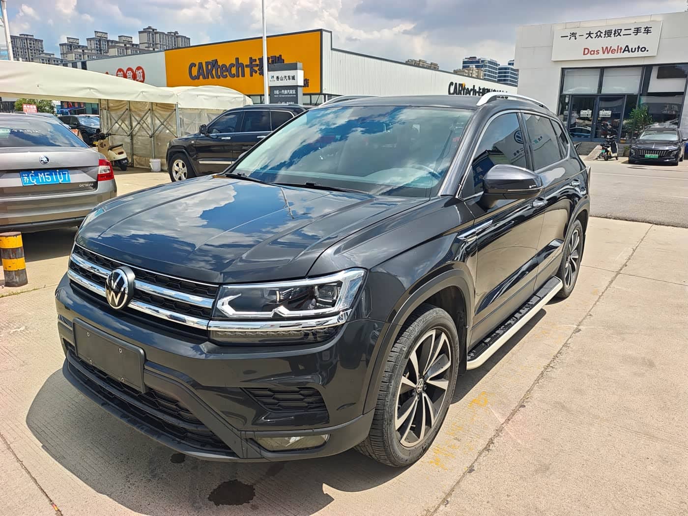Volkswagen Tharu