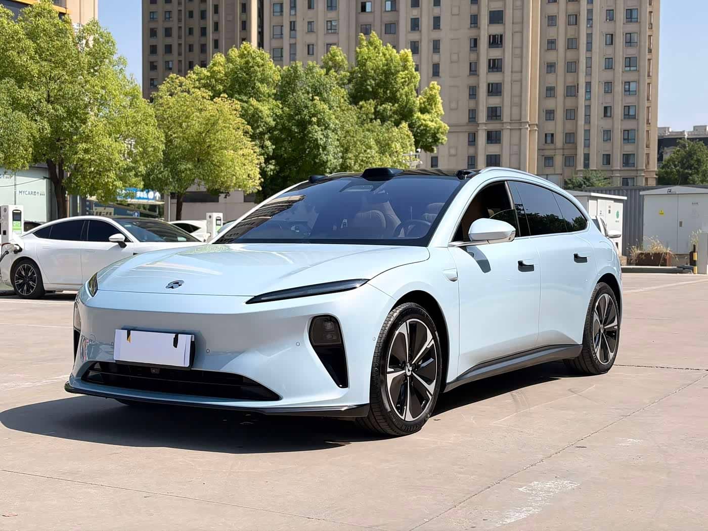 NIO ET5T